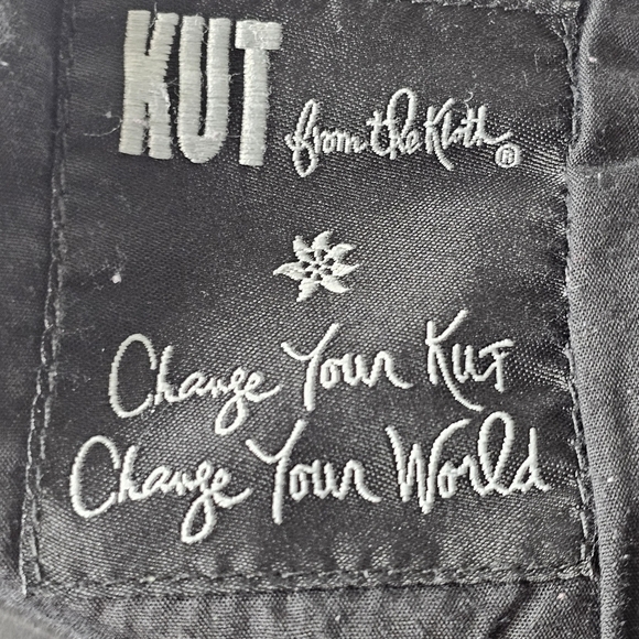 Kut from the Kloth Jeans Black Denim Women’s 10 Short Straight Leg Petite - Picture 9 of 13